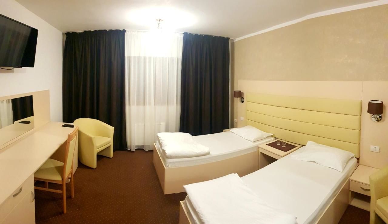 Отель MBI Travel Inn Крайова-5